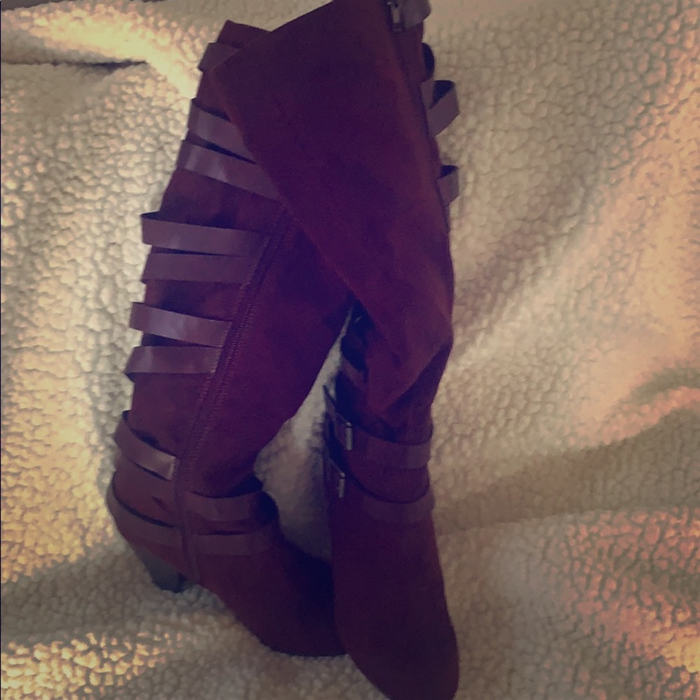 Knee high burgundy boots!